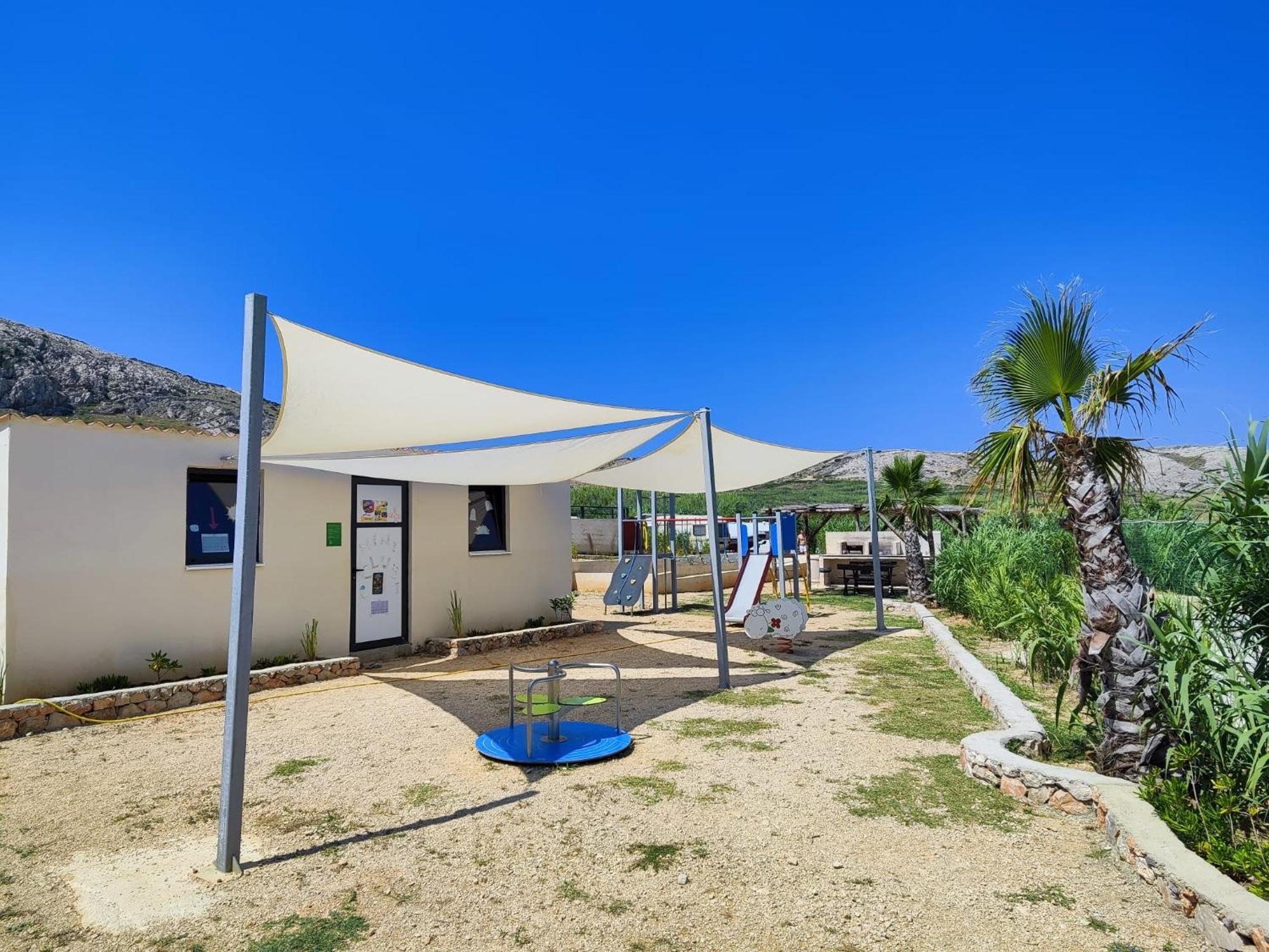 Izzi Mobile - Terra Park Spiritos Holiday home Kolan
